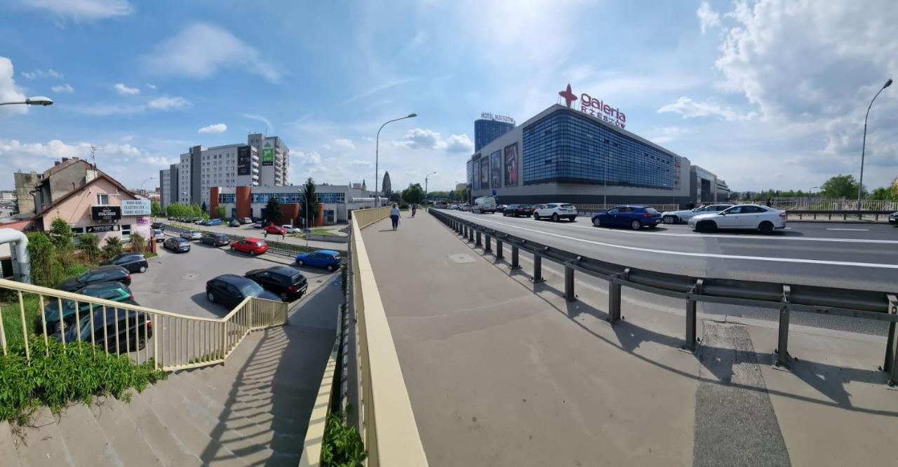 Clara Appartement Rzeszów Buitenkant foto